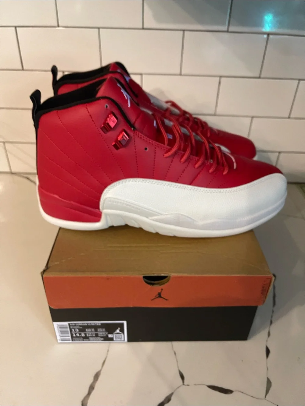 Mens Retro 12 Gym Red Size 13.
